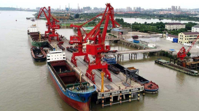 石家庄概述露天料场港口封闭问题的实行方法